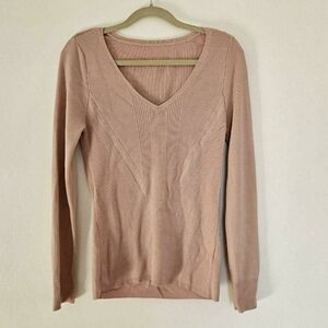 White House Black Market Blush V-Neck Sweater